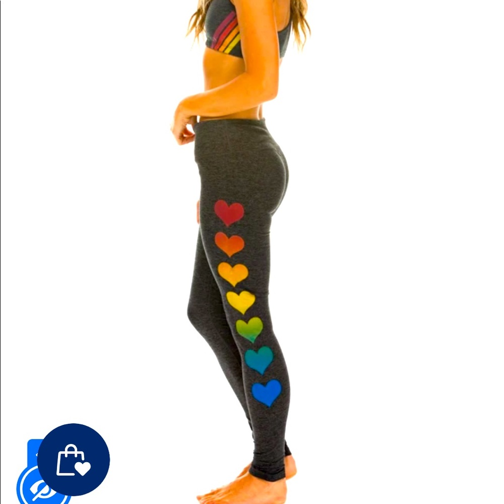 AV chrome heart leggings new
